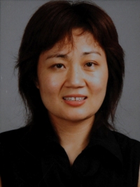 亚洲精品久久久久中文第一幕