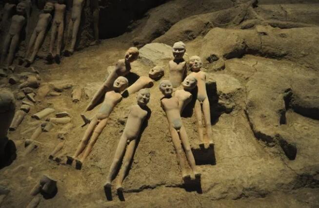 亚洲精品久久久久中文第一幕