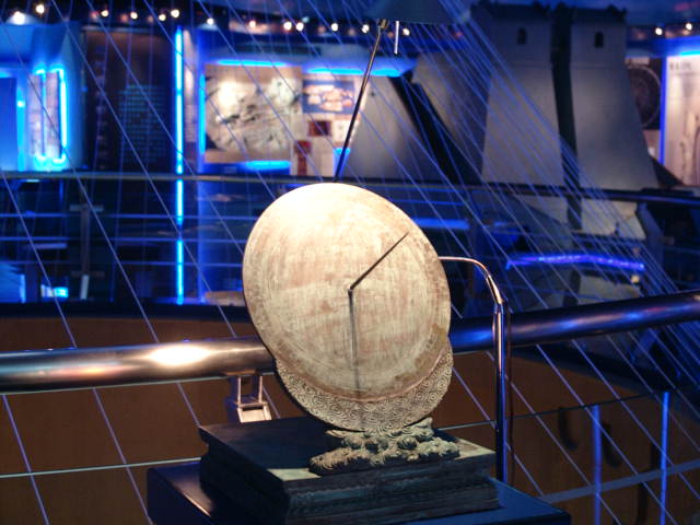 亚洲精品久久久久中文第一幕