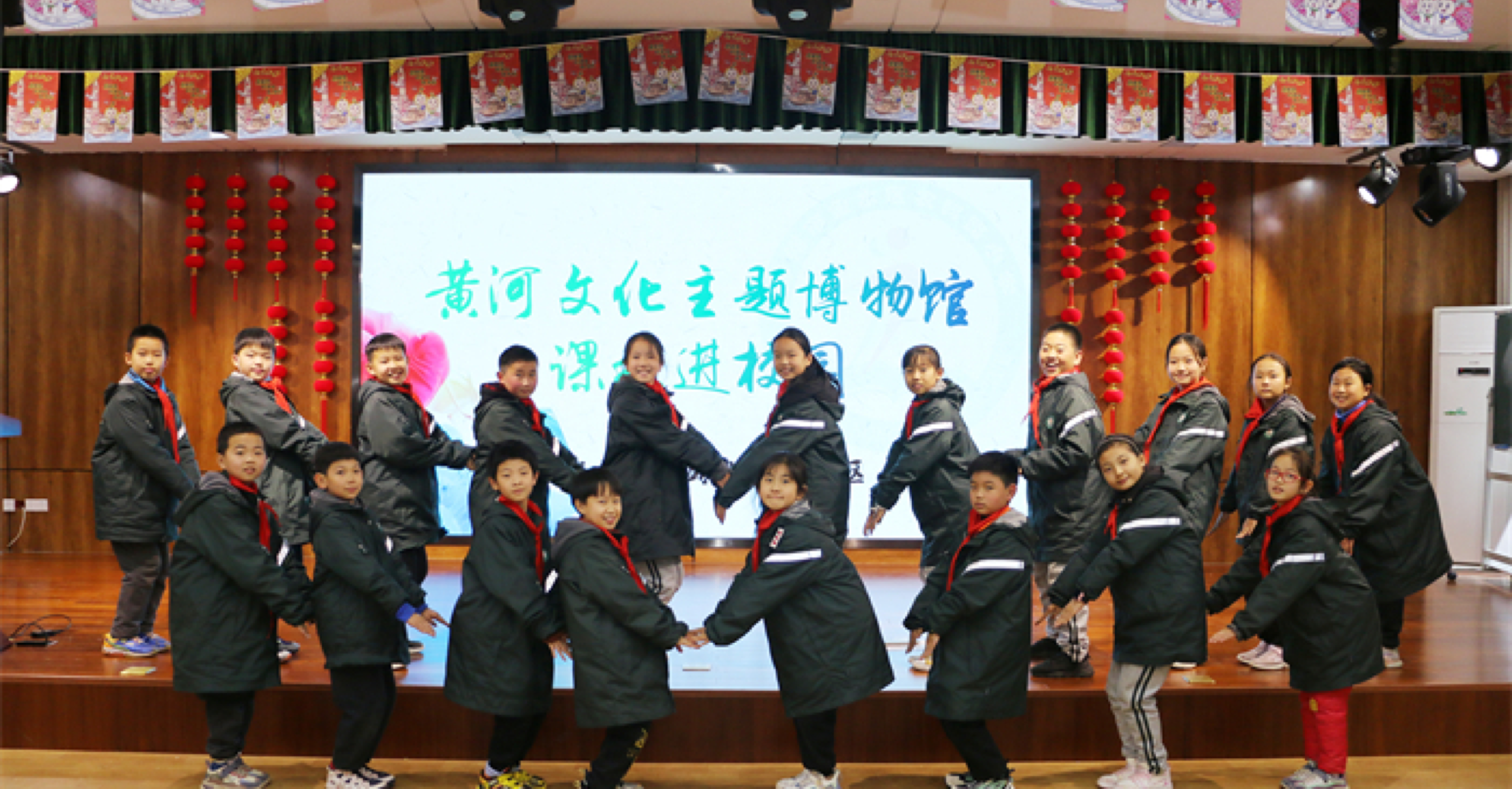 亚洲精品久久久久中文第一幕