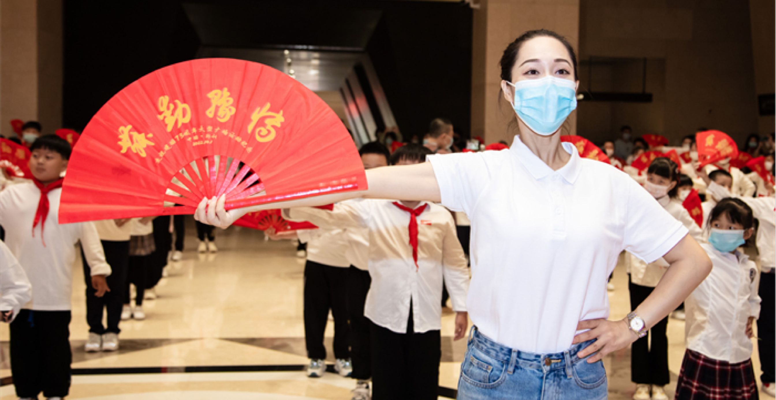 亚洲精品久久久久中文第一幕