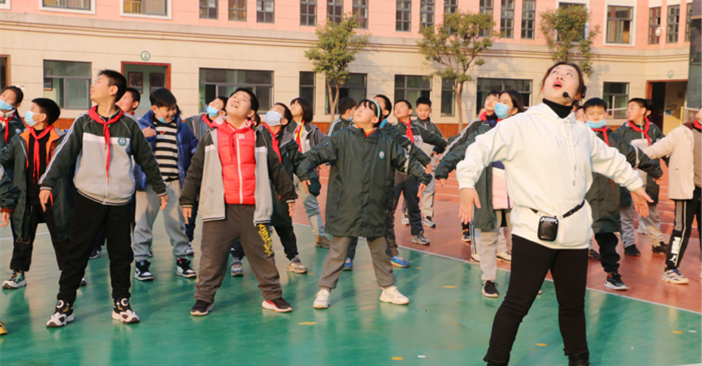 亚洲精品久久久久中文第一幕