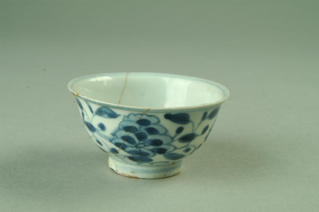 亚洲精品久久久久中文第一幕