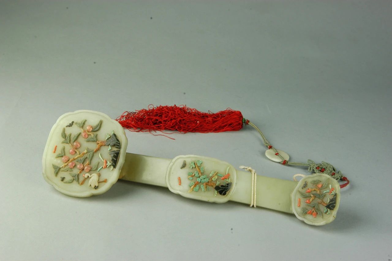 亚洲精品久久久久中文第一幕