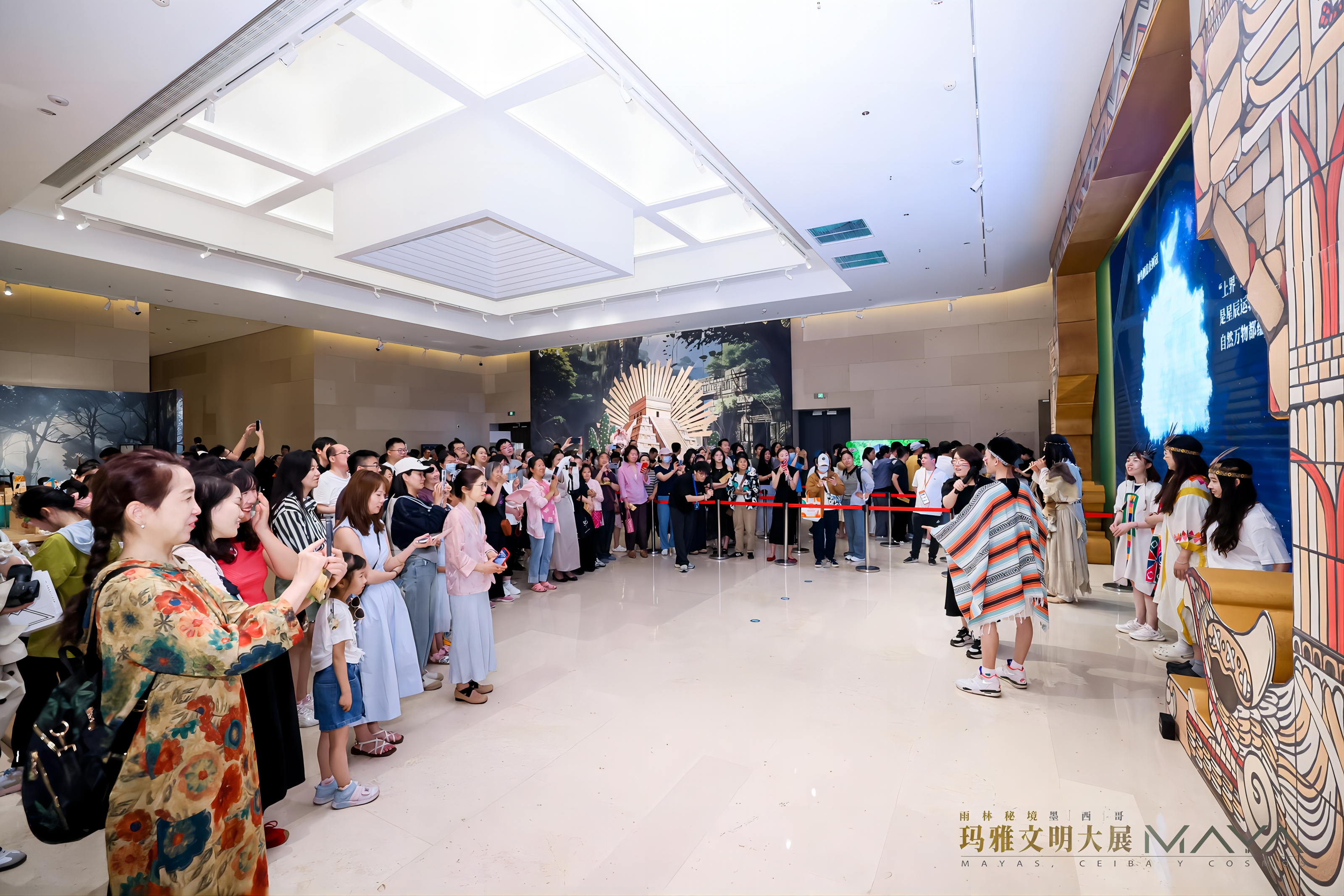 2_1600_3000_gif (1).jpg