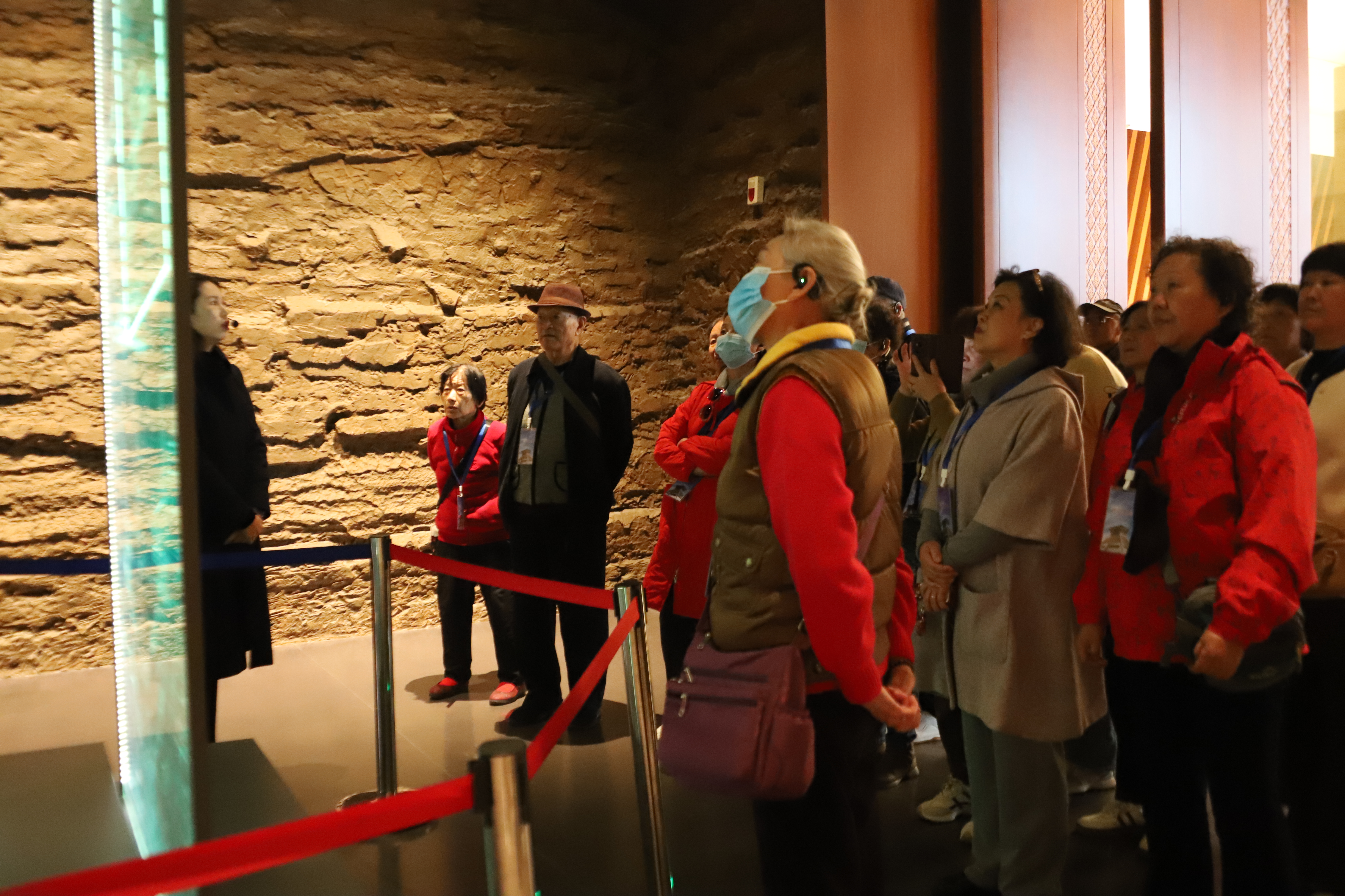 亚洲精品久久久久中文第一幕